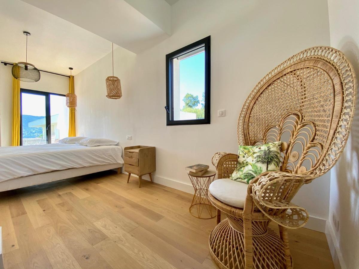 Villas De Standing Avec Magnifique Vue Mer Et Piscines Privees, Sagone แซโกน ภายนอก รูปภาพ