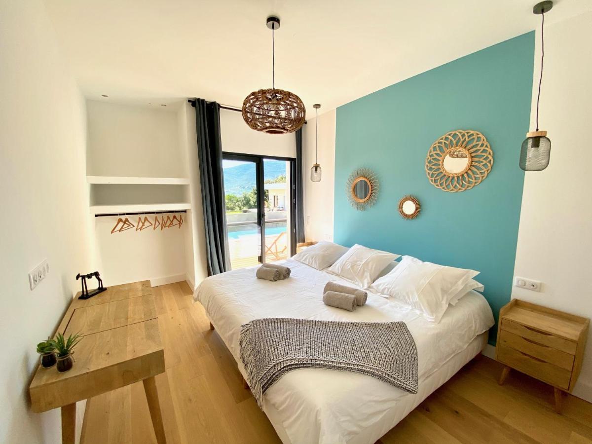 Villas De Standing Avec Magnifique Vue Mer Et Piscines Privees, Sagone แซโกน ภายนอก รูปภาพ