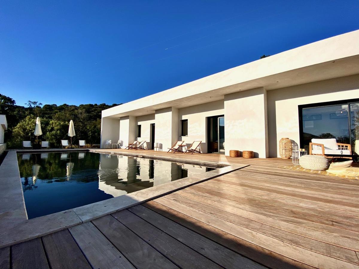 Villas De Standing Avec Magnifique Vue Mer Et Piscines Privees, Sagone แซโกน ภายนอก รูปภาพ