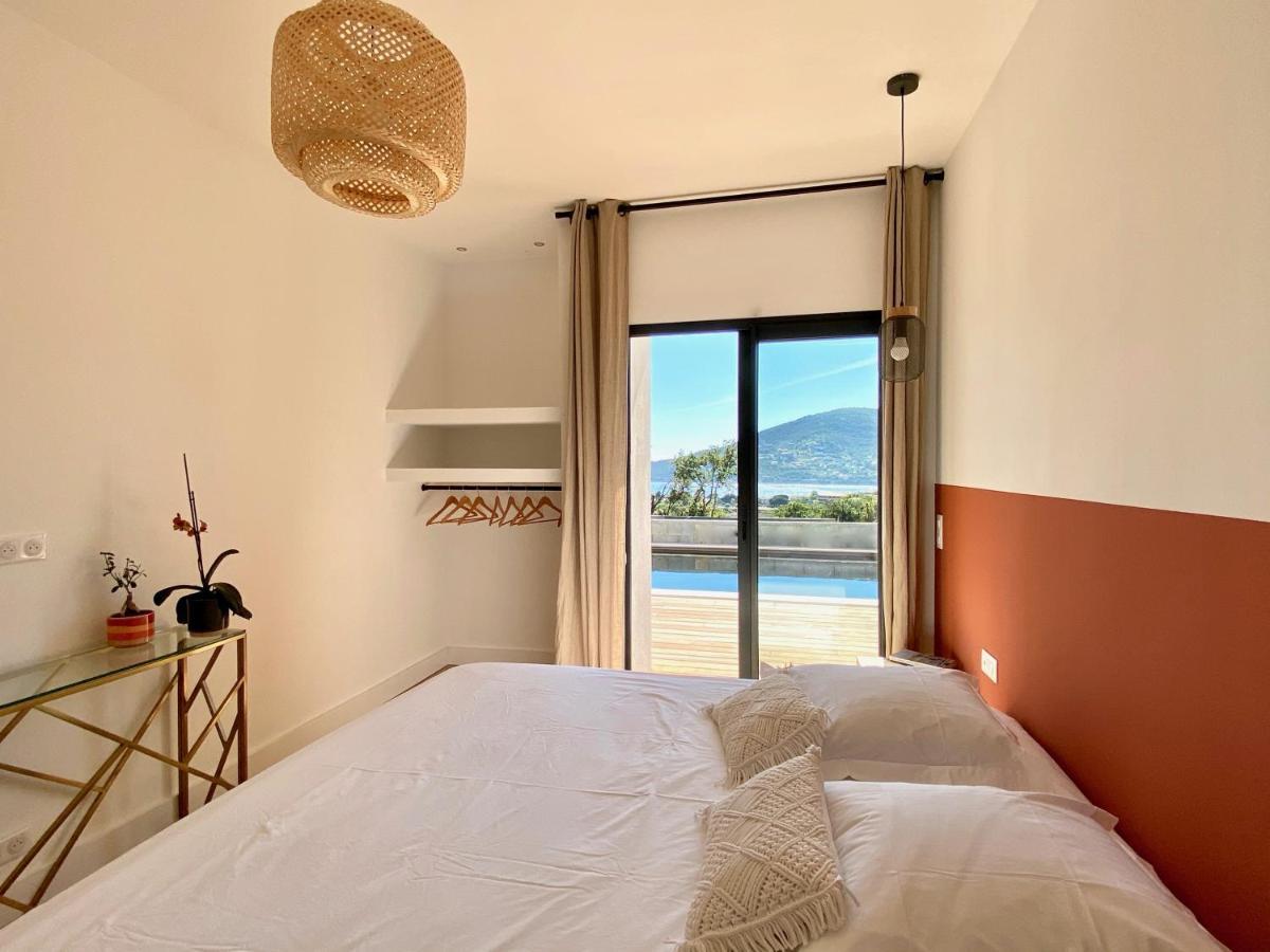 Villas De Standing Avec Magnifique Vue Mer Et Piscines Privees, Sagone แซโกน ภายนอก รูปภาพ